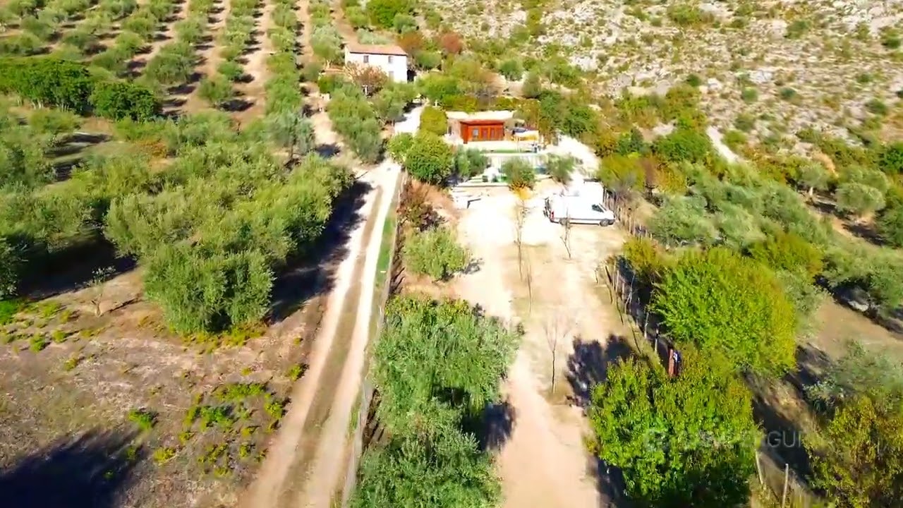 Al Casolare — flyover
