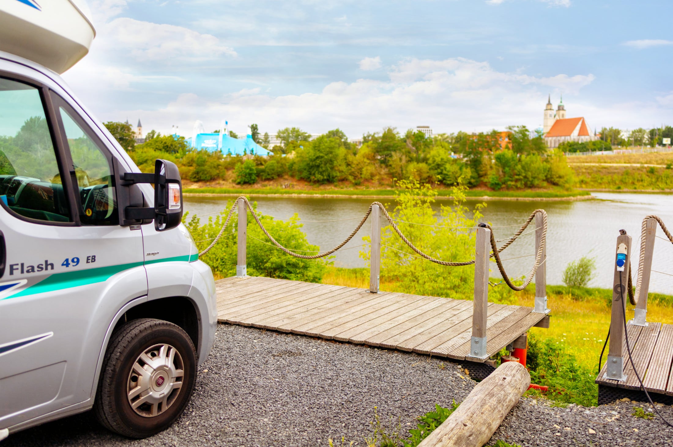 Wohnmobilstellplatz am Winterhafen Magdeburg